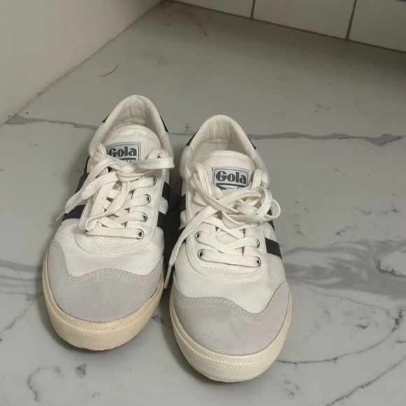 GOLA BADMINTON SNEAKERS WHITE  GREY WOMEN EU 41  USA 8 - FITS LIKE 9 - Picture 12 of 12